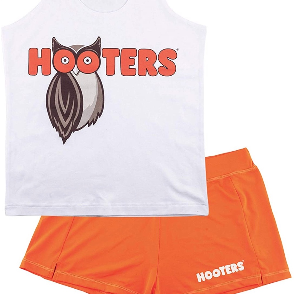 Hooters Uniform